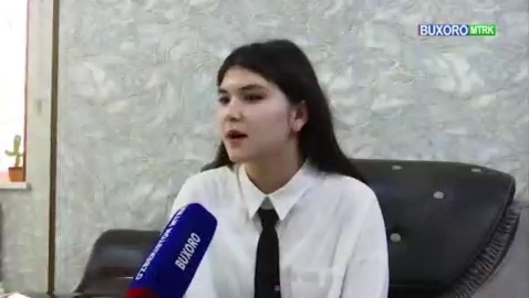 Лобар Раимова