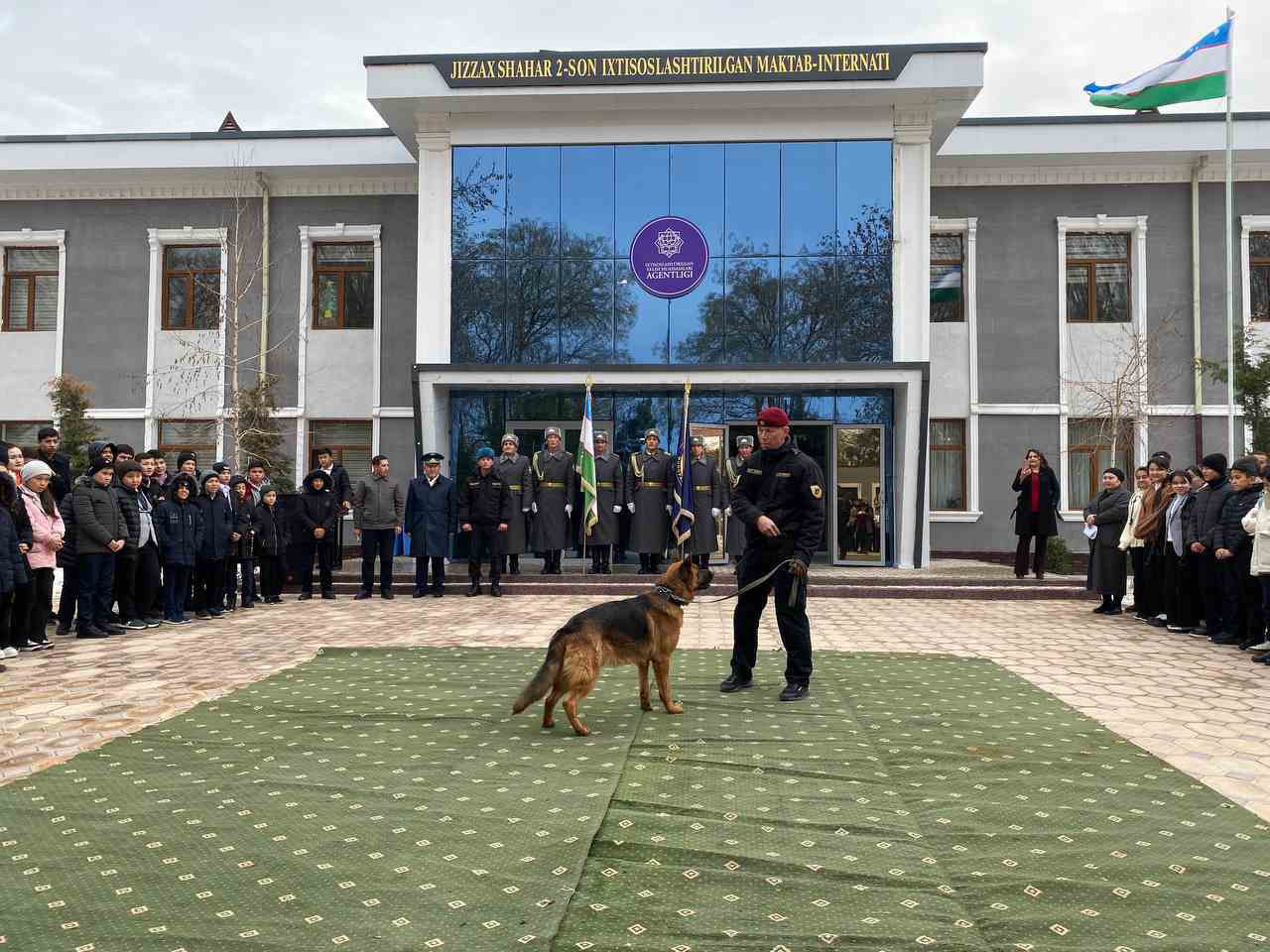 Jizzax viloyatida “Yangi O‘zbekiston armiyasi-mamlakat tayanchi, xalqimiz faxri!” shiori ostida harbiy  vatanparvarlik festivali o‘tkazildi.