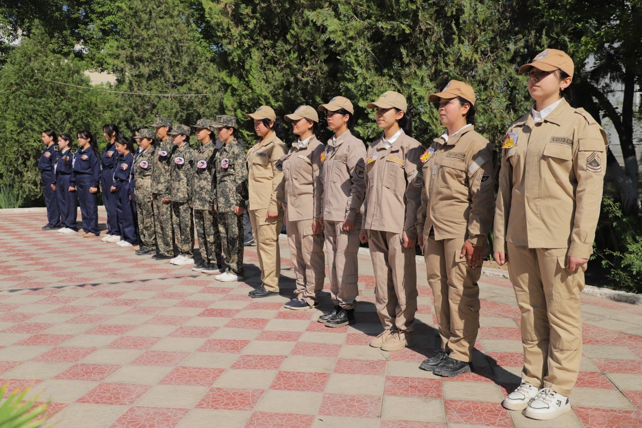 Milliy gvardiya Xorazm viloyati boʻyicha boshqarmasi va Urganch shahar harbiy prokuraturasi bilan hamkorlikda olis hududlarda yashayotgan oʻquvchi qizlar oʻrtasida "Men vatanparvarman" koʻrik tanlovi oʻtkazildi.