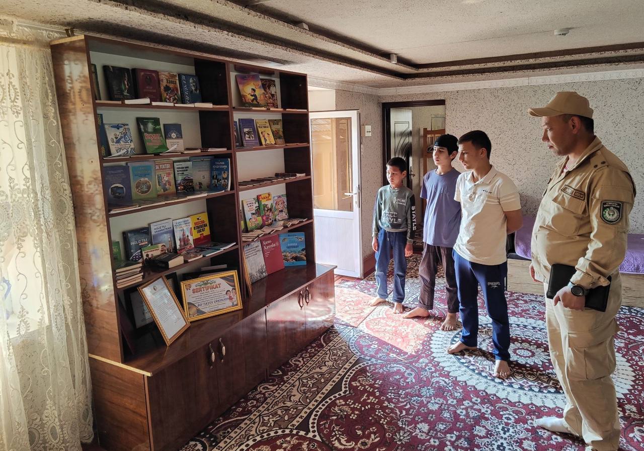 Milliy gvardiya Andijon viloyati bo’yicha boshqarmasi mas'ullari tomonidan Asaka tumanida joylashgan Oilaviy uylar farzandlari holidan xabar olindi.