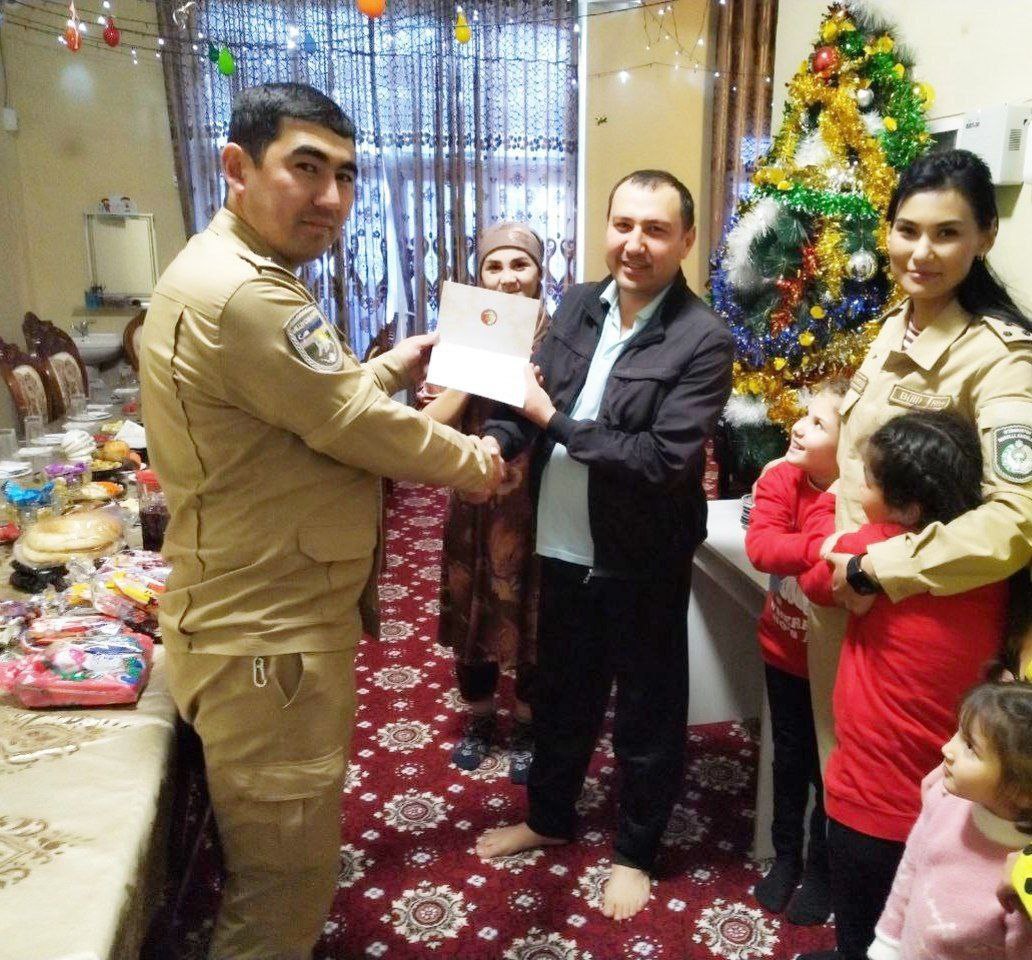 MEHRIDARYo OILALARGA BAYRAM QUTLOVLARI O‘QIB EShITTIRILDI