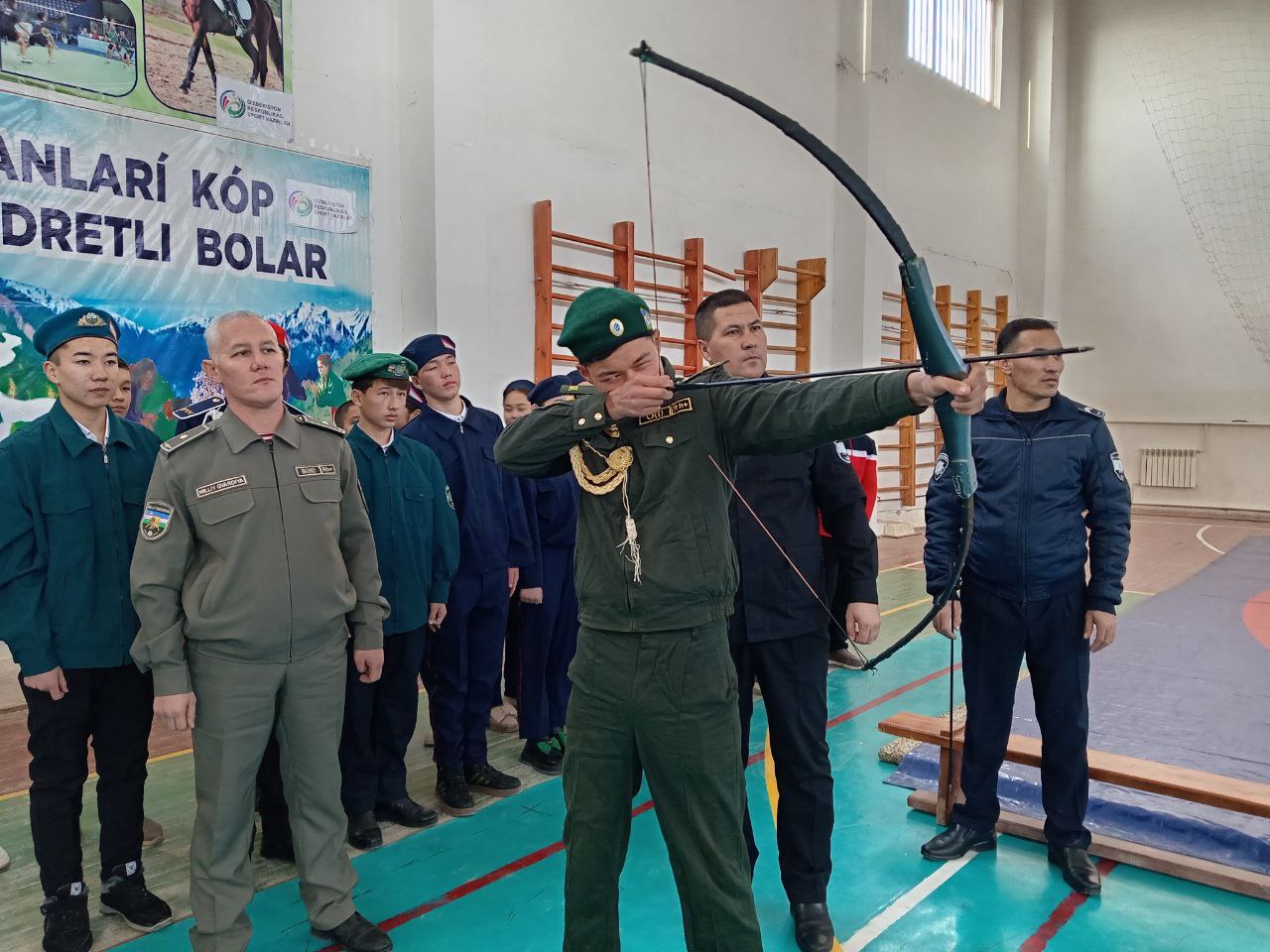 Shumanay tumanida joylashgan sport maktabida sportning Kamondan otish turi bo‘yicha Milliy gvardiya Qoraqalpog‘iston Respublikasi Qo‘riqlash boshqarmasi hamda sport federatsiyasi tomonidan musobaqa tashkil etildi.