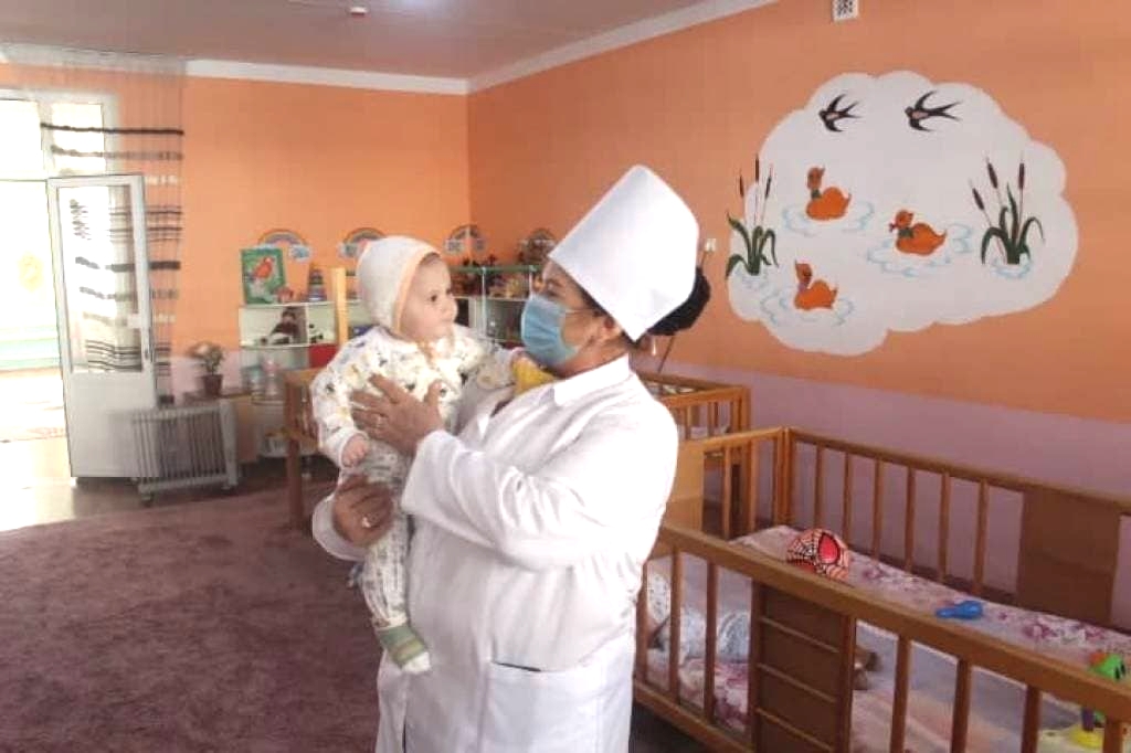 В ФЕРГАНСКОЙ И СЫРДАРЬИНСКОЙ ОБЛАСТЯХ ЗАКРЫЛИСЬ ДЕТСКИЕ ДОМА