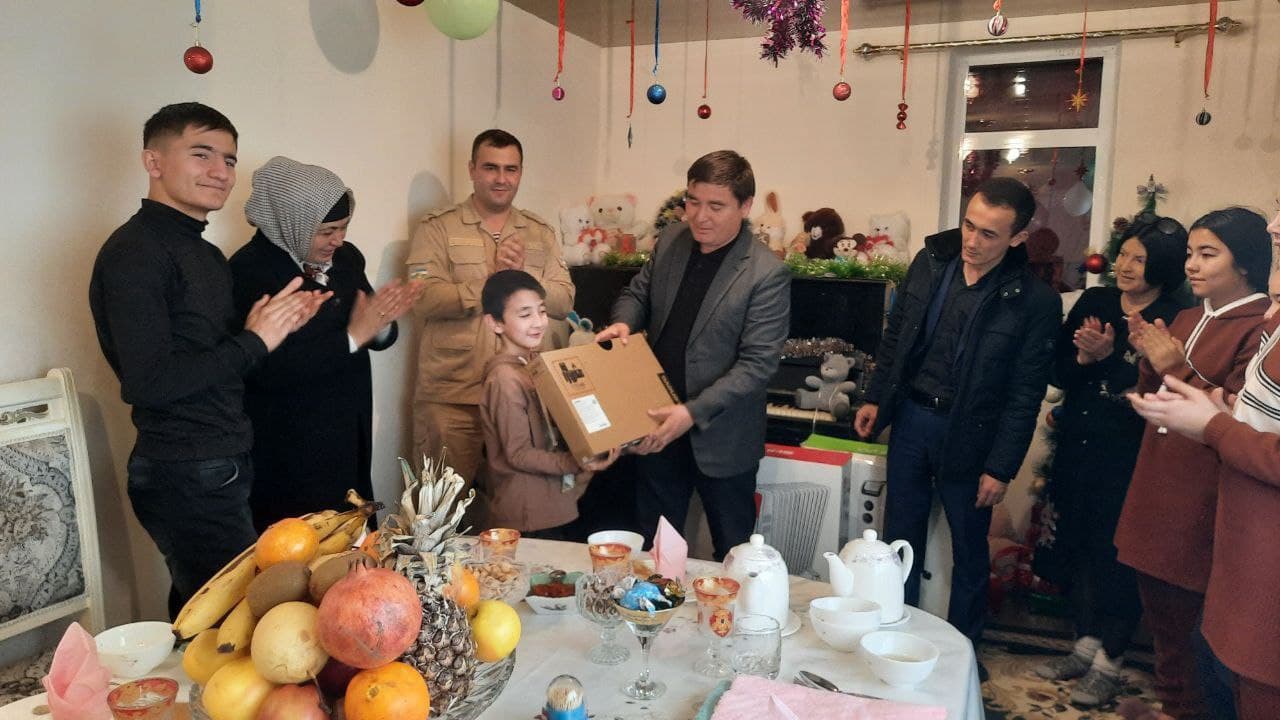 Разделяя радость в сердцах