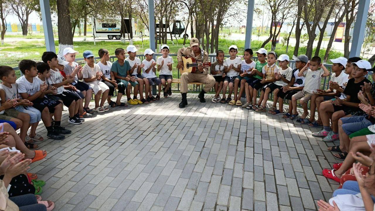 Bolalar sog'lomlashtirish oromgohida Milliy gvardiya viloyat boshqarmasi harbiy xizmatchilari tomonidan tadbir tashkil etildi.