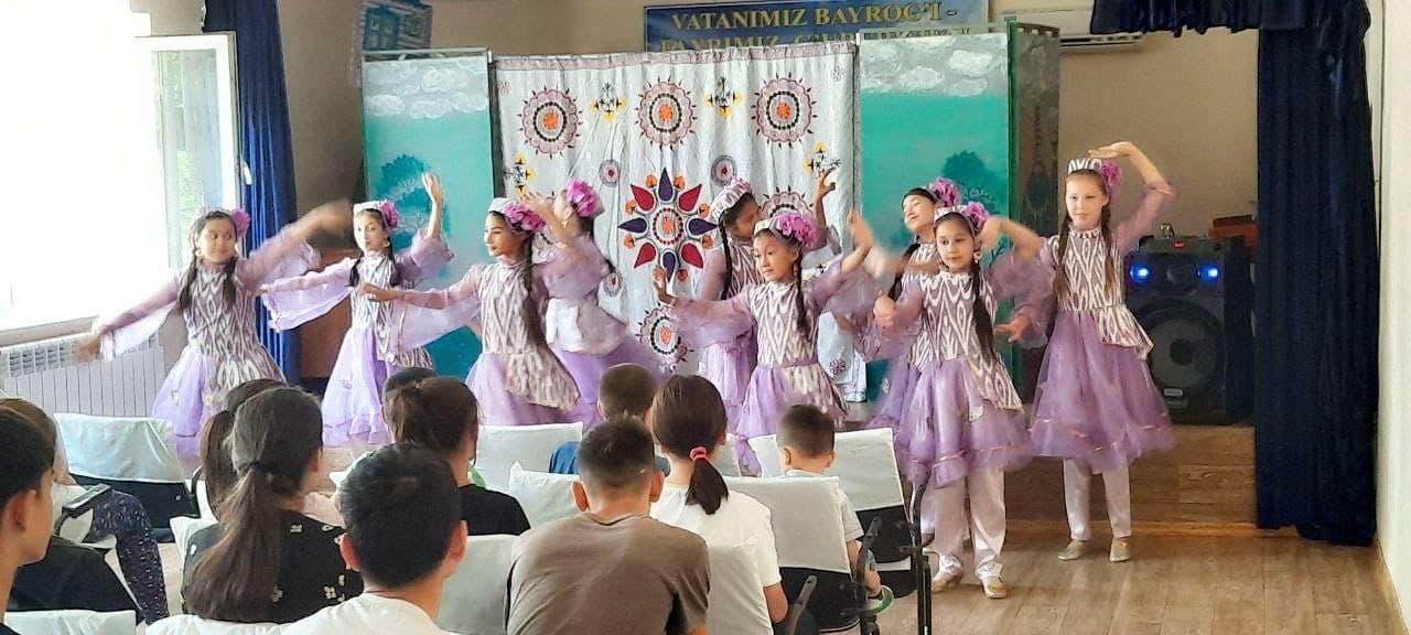 В связи с предстоящим Международным днем защиты детей в Домах "Мехрибонлик" №15 Букинского района и №14 г.Чирчика проведено праздничное мероприятие «Счастливое детство»