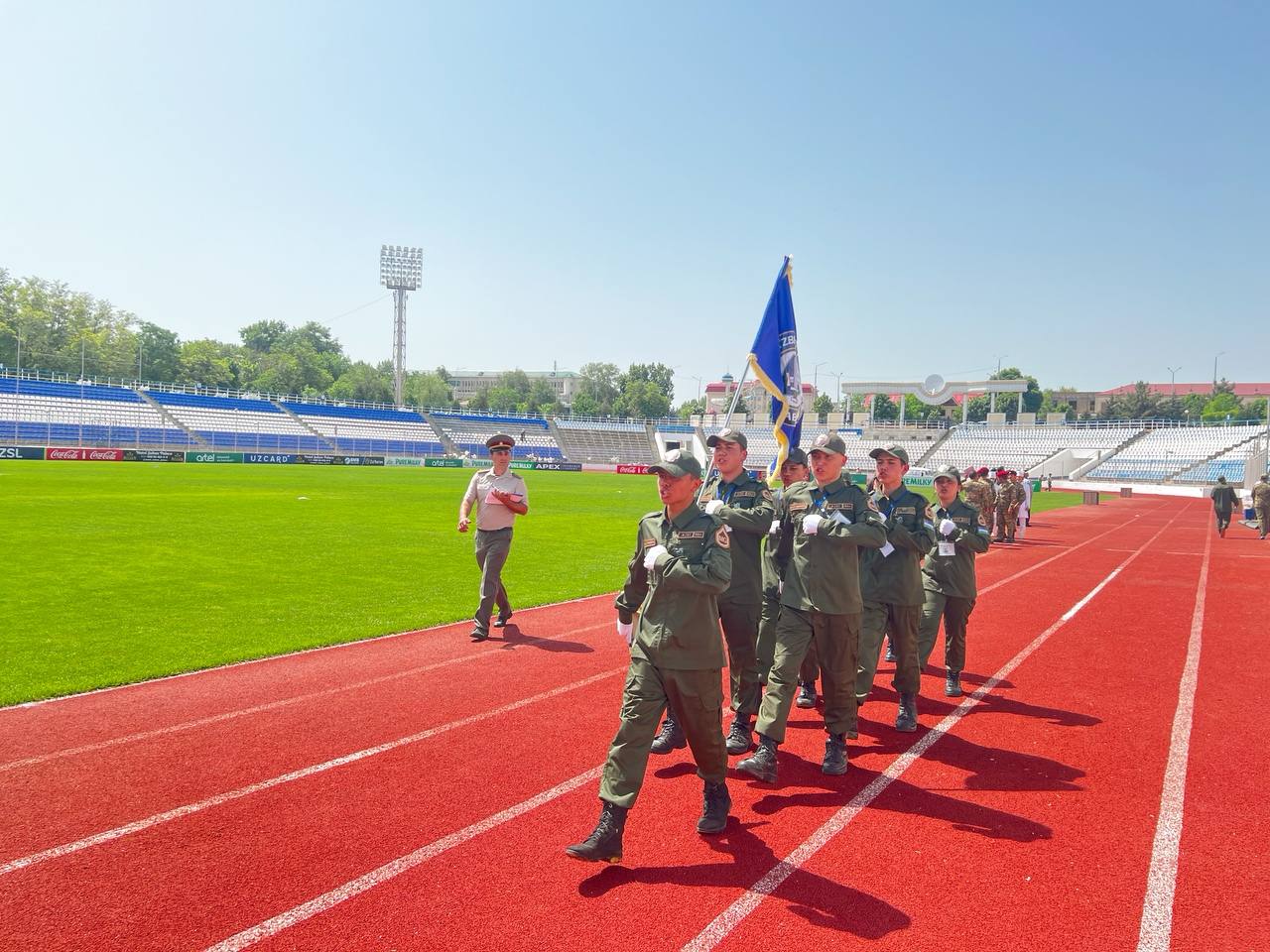 Yoshlarni vatanparvarlik ruhida tarbiyalash hamda ularning harbiy xizmatga bo‘lgan qiziqishini oshirish maqsadida tashkil etilgan “Yosh gvardiyachi” harbiy-sport musobaqasining Samarqand viloyati bosqichi o‘tkazildi.
