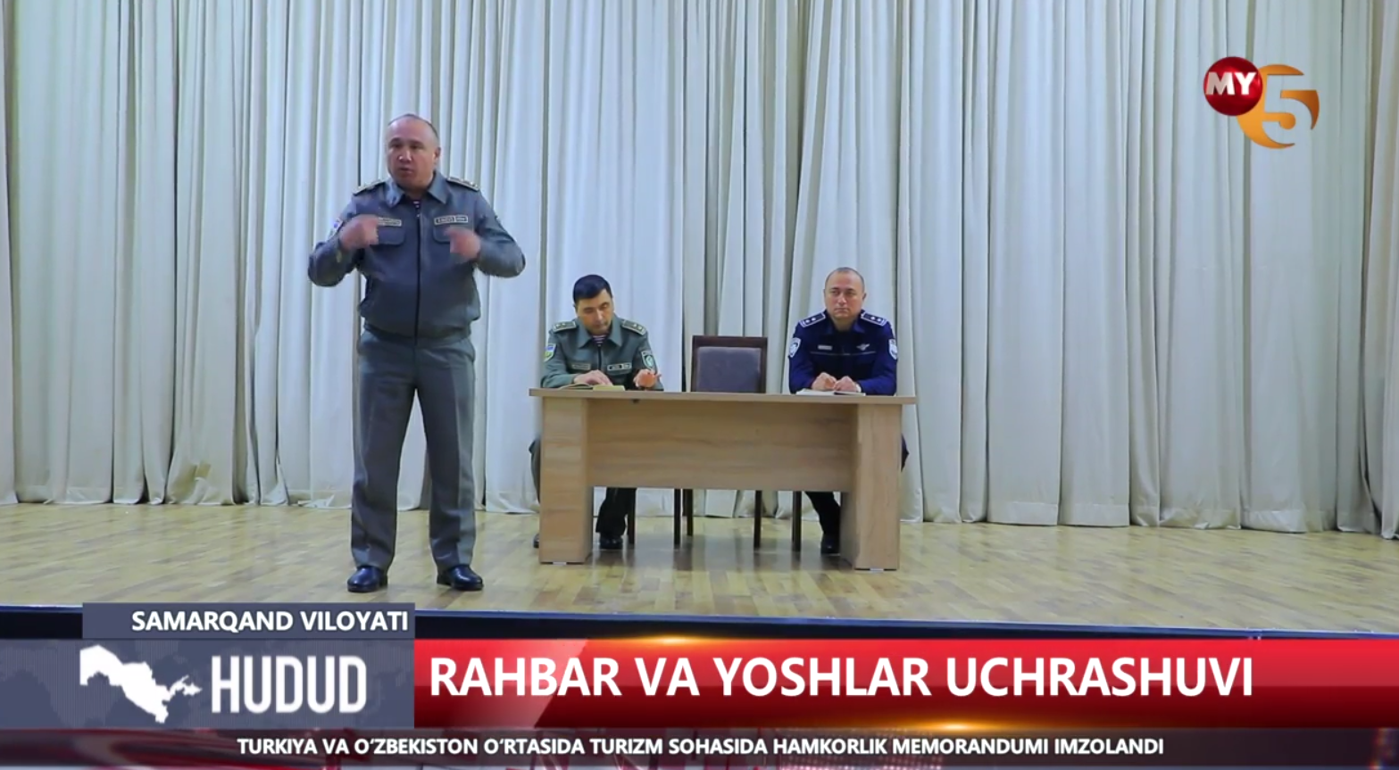 Rahbar va yoshlar uchrashuvi