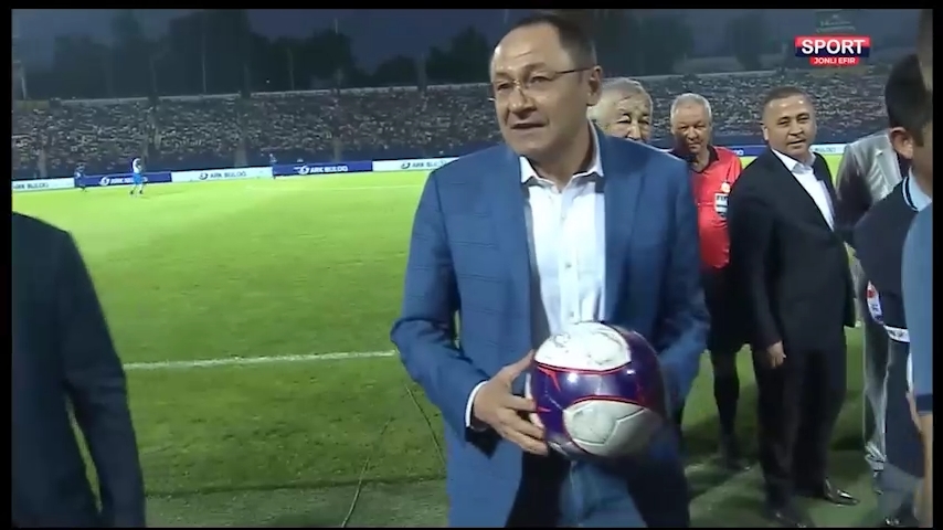 Sankt-Peterburg shahrida bo‘lib o‘tgan XVIII Xalqaro futbol turniri g‘olibiga aylangan Mehribonlik uyi yosh sportchilari o‘zbek futbolining 110-yilligi munosabati bilan poytaxtimizdagi “Paxtakor” stadionida bo‘lib o‘tgan O‘zbekiston va Italiya futboli afsonalari o‘rtasidagi uchrashuvda faxriylar tomonidan eʼtirof etilib, munosib taqdirlandi.