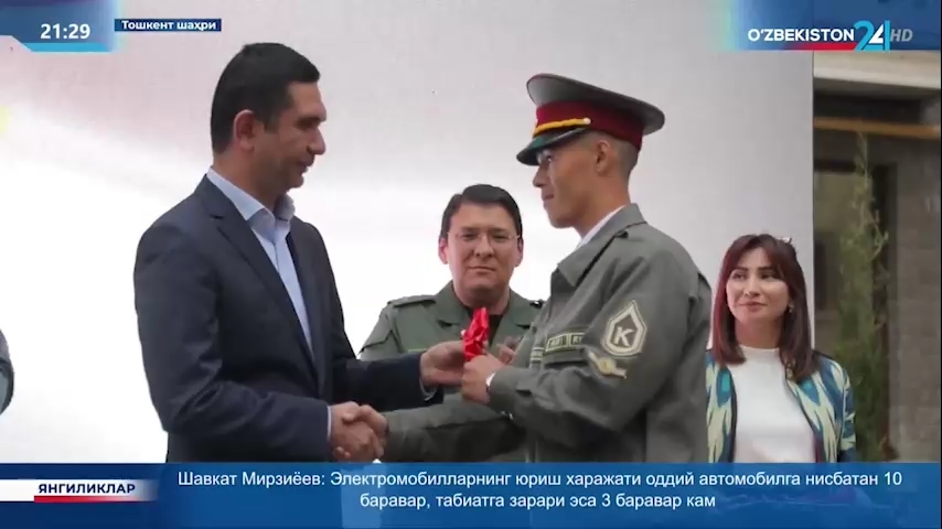 Axborot 24 | Poytaxtimiz Mehribonlik uyi tarbiyalanuvchilariga uy-joylar topshirildi